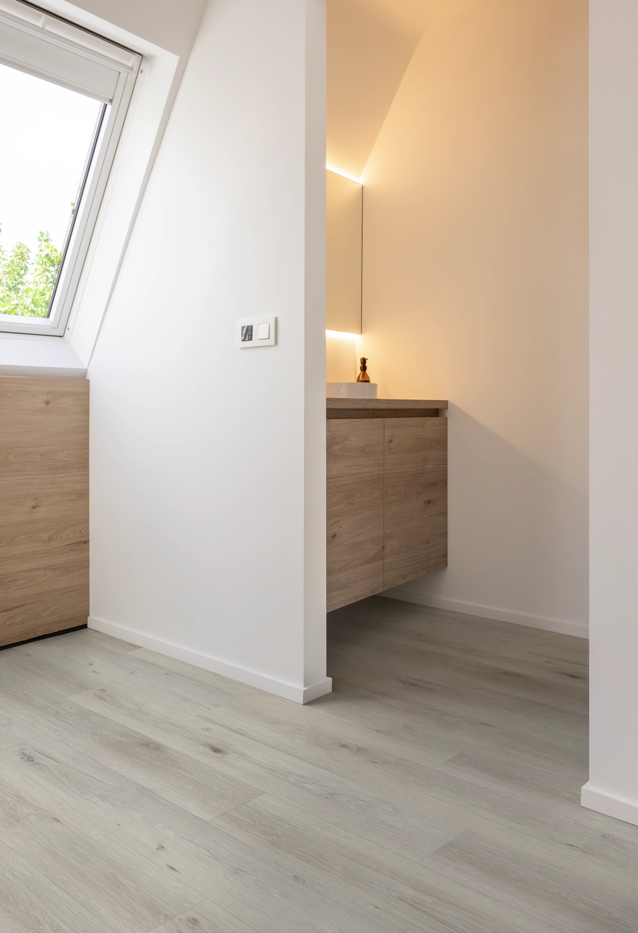 COREtec® Rigid Klick-Vinyl 'Comcast' - ProPlus - 50 RLV 1201