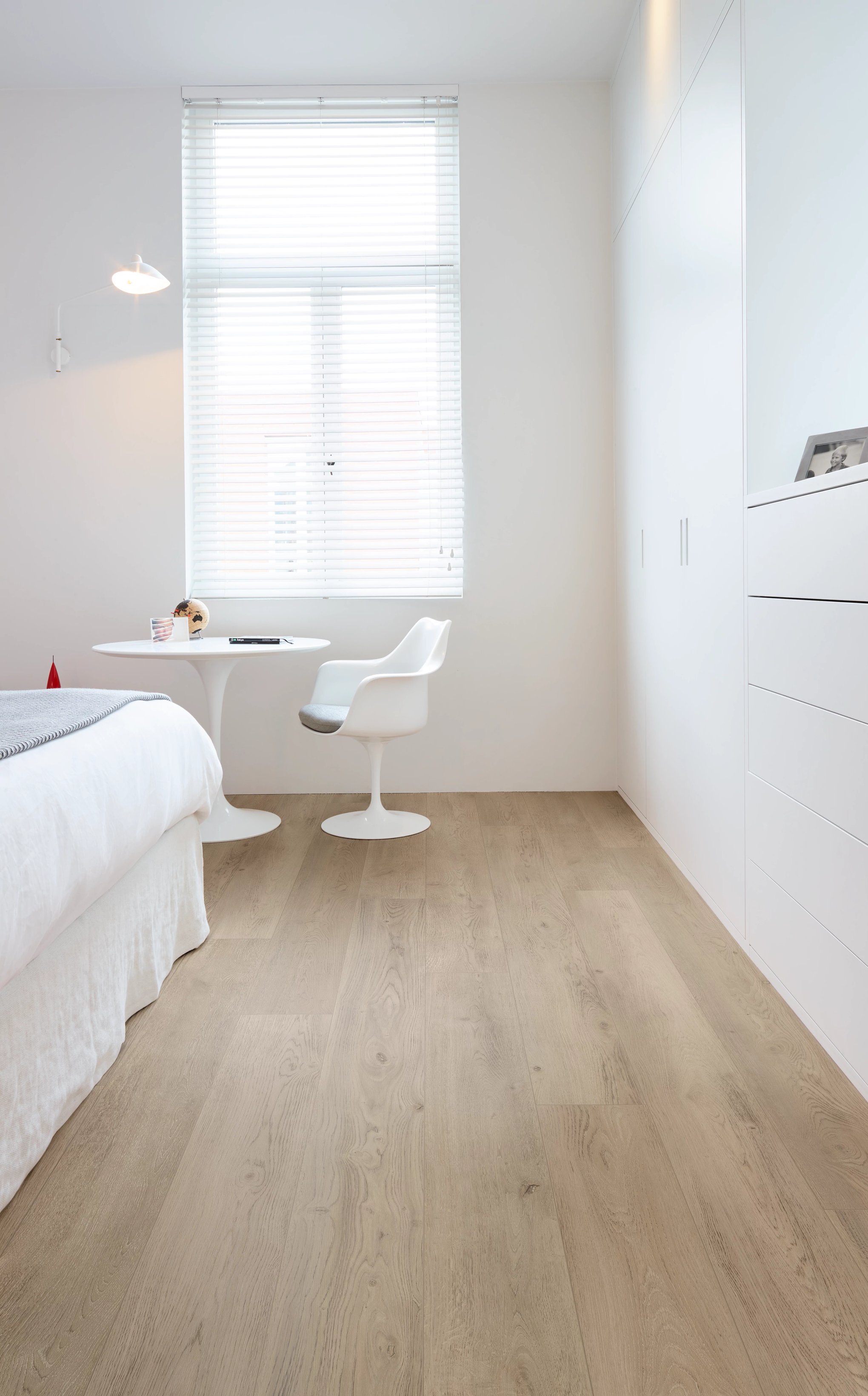 COREtec® Rigid Klick-Vinyl 'Baltimore Oak 77' - The Essentials - 50 LVRE 1277