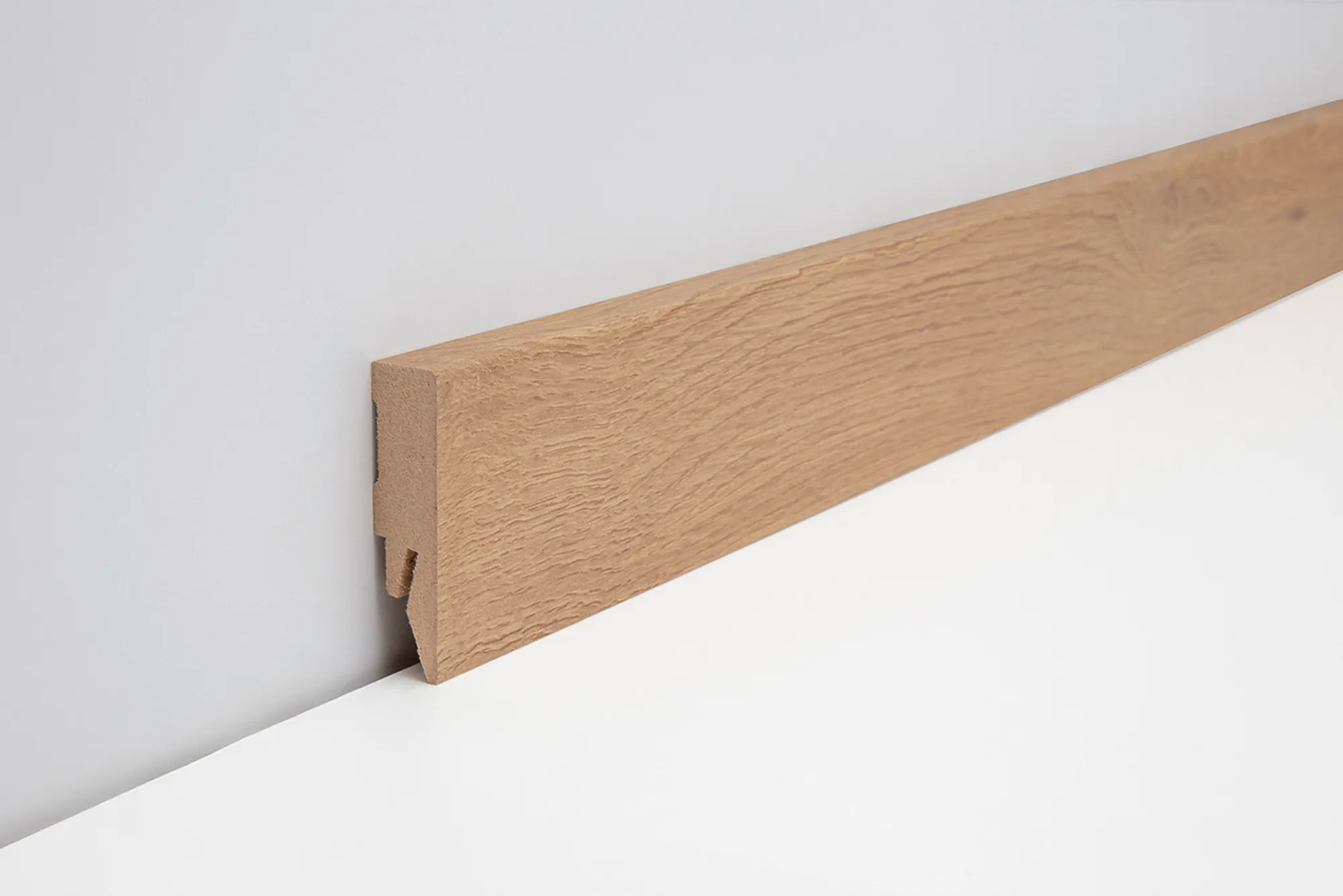 JOKA Sockelleiste foliert 14x58 mm FO#458 Profil #458 mit FinishFolie Oberfläche